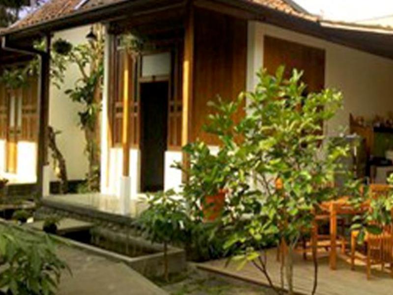 Ndalem Mj Homestay Yogyakarta Eksteriør billede